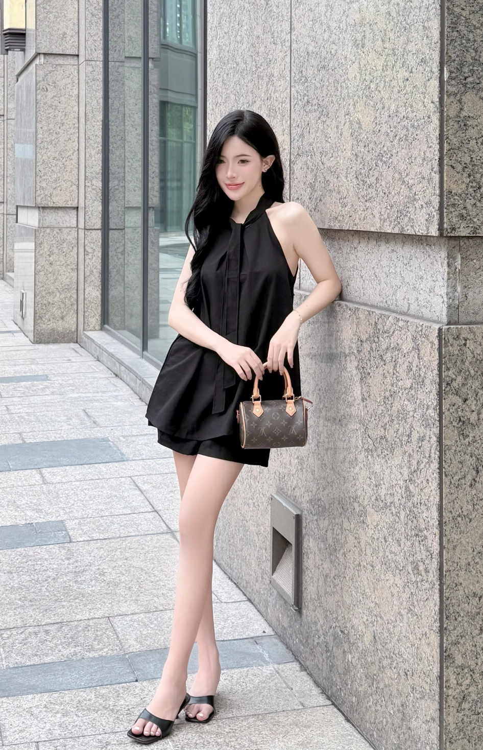 Set yếm đũi cổ nơ phối short phong cách Hàn